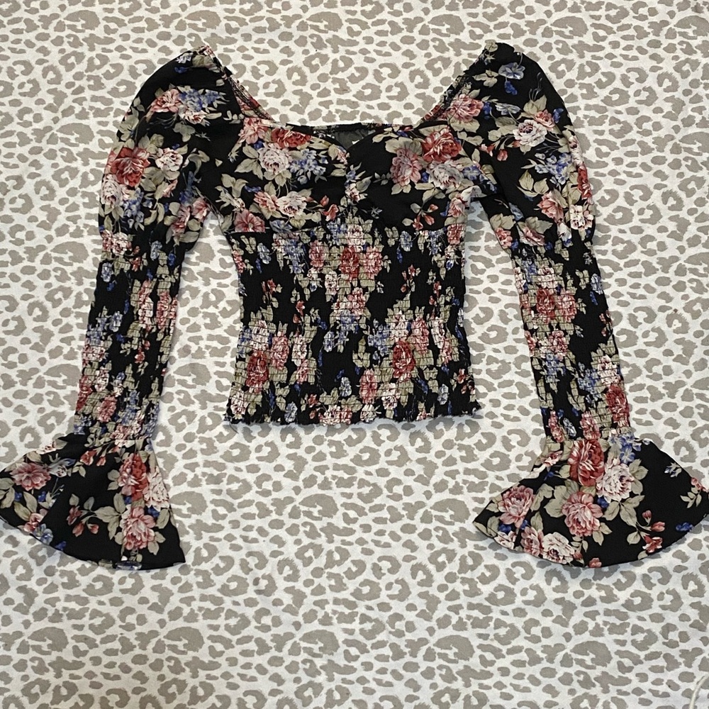 Floral Printed Smocked Top with Belle Sleeves and Heart Neckline
